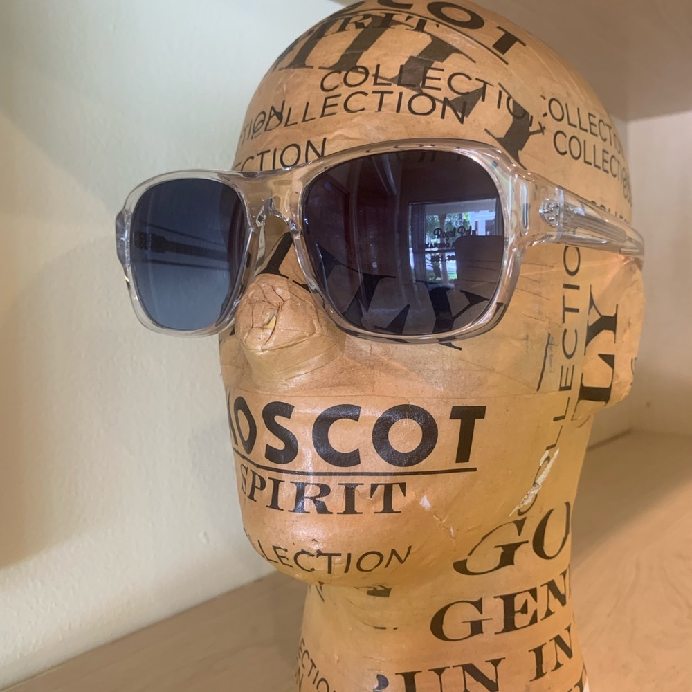MOSCOT UNISEX SHVITZ CRYSTAL 57mm Sunglass w/ Denim Blue lenses men / women